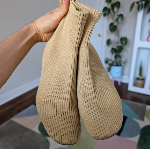 Everlane The Glove Boot - Beige - Picture 6 of 11